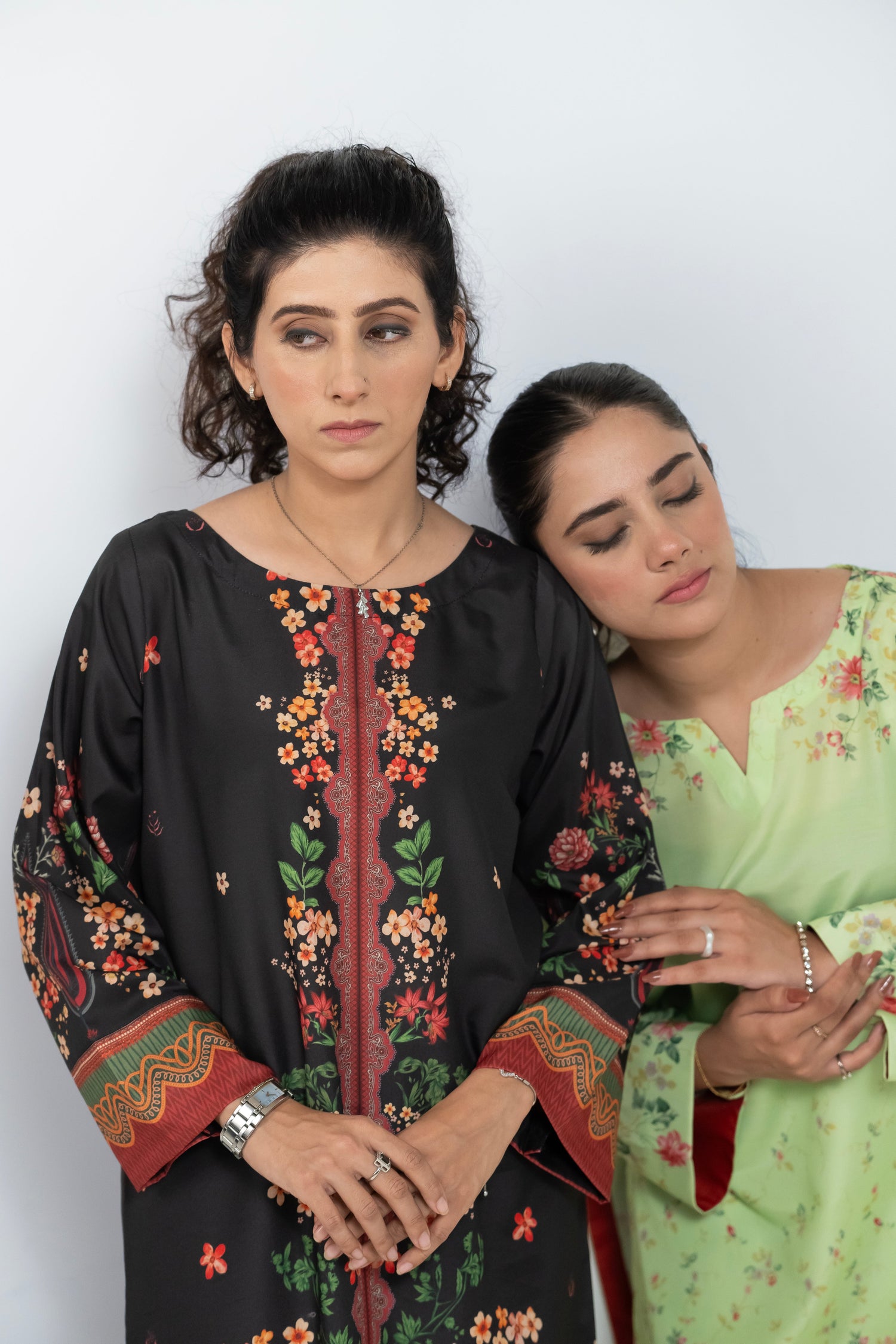 Culture Dresses of Pakistan: A Celebration of Tradition and Heritage - Pret.Dastkaari