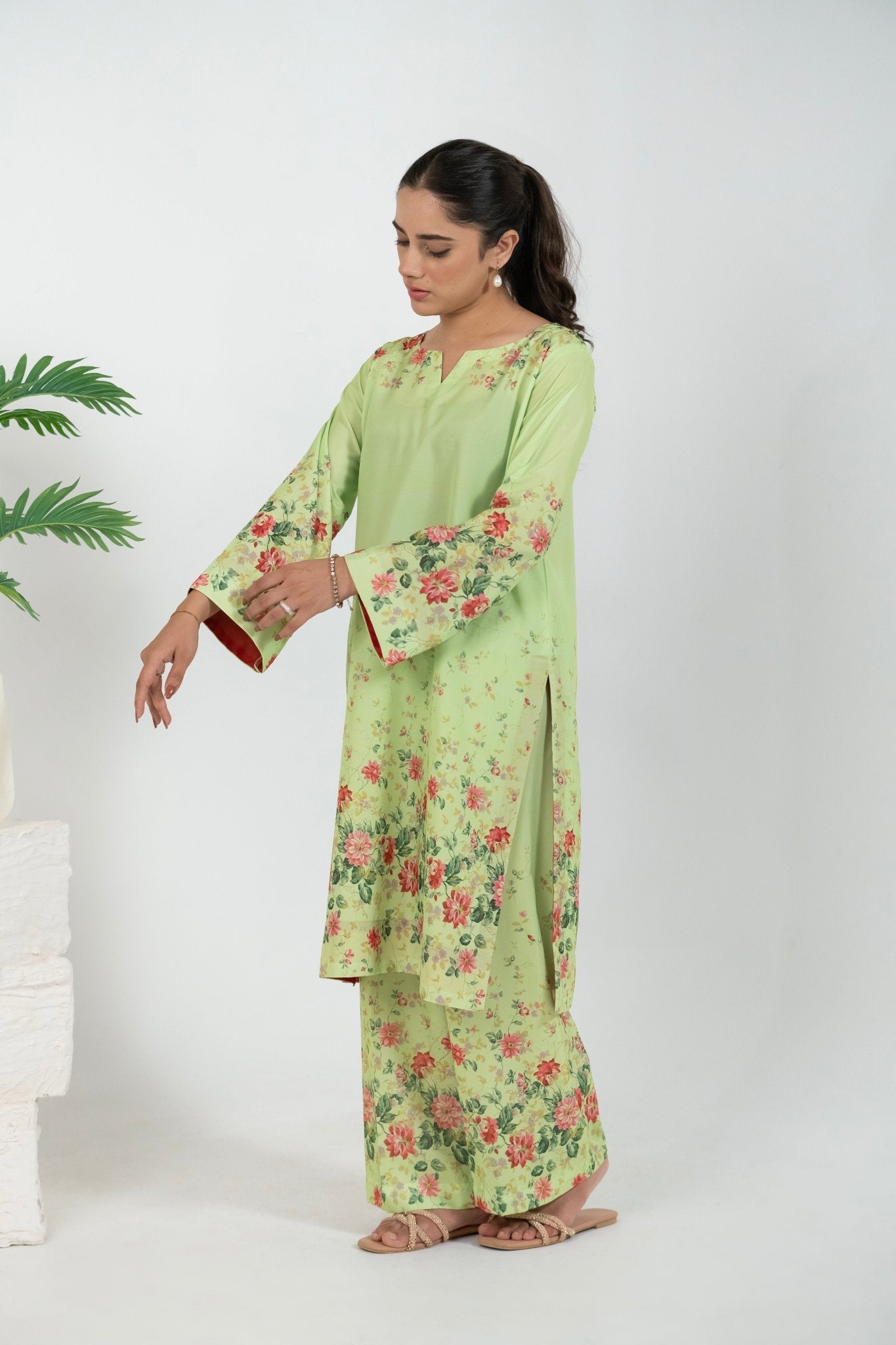 Dresses of Pakistani Culture – Tradition, Heritage, and Modern Style - Pret.Dastkaari