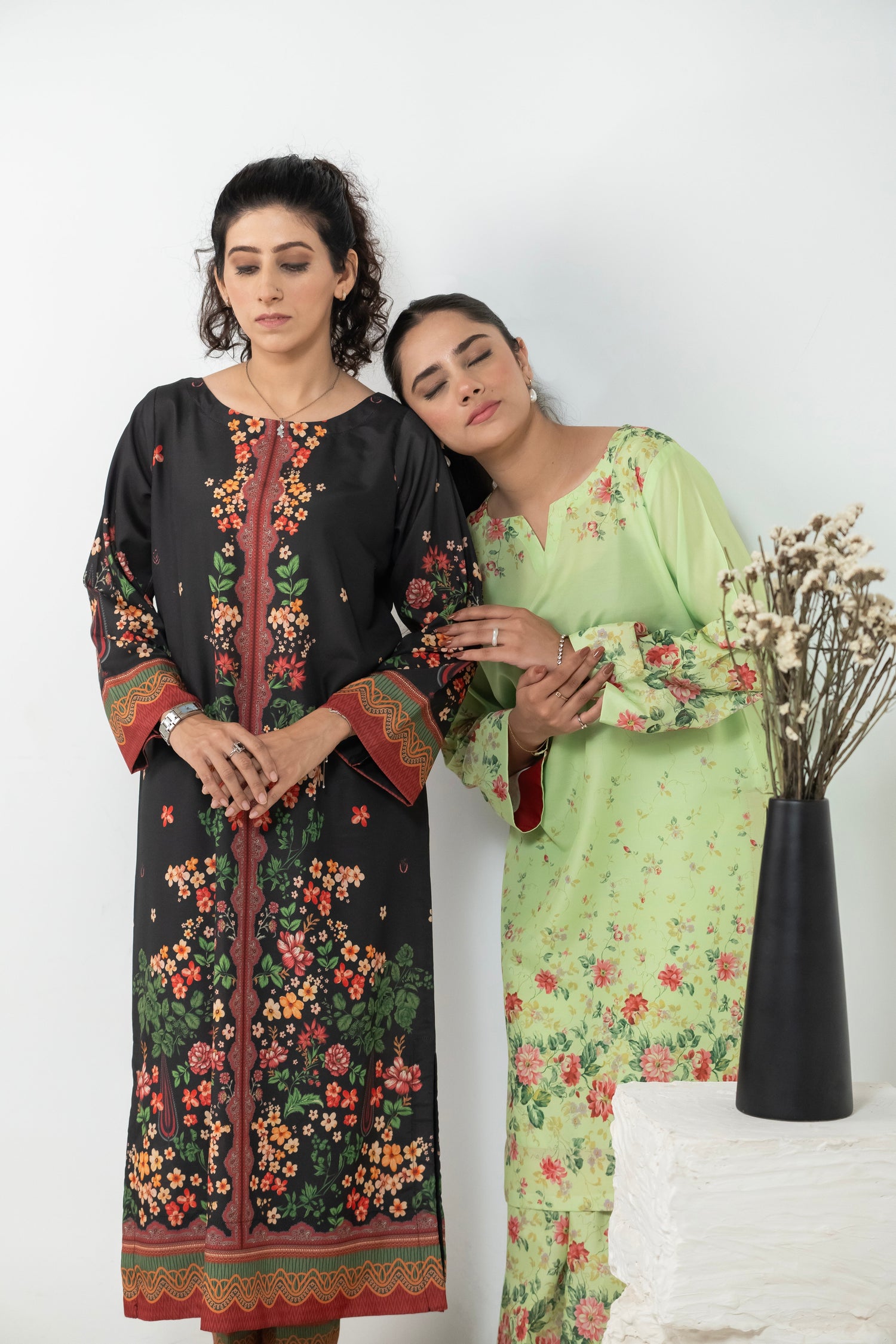 Fashion Style PK: The New Definition of Pakistani Elegance - Pret.Dastkaari