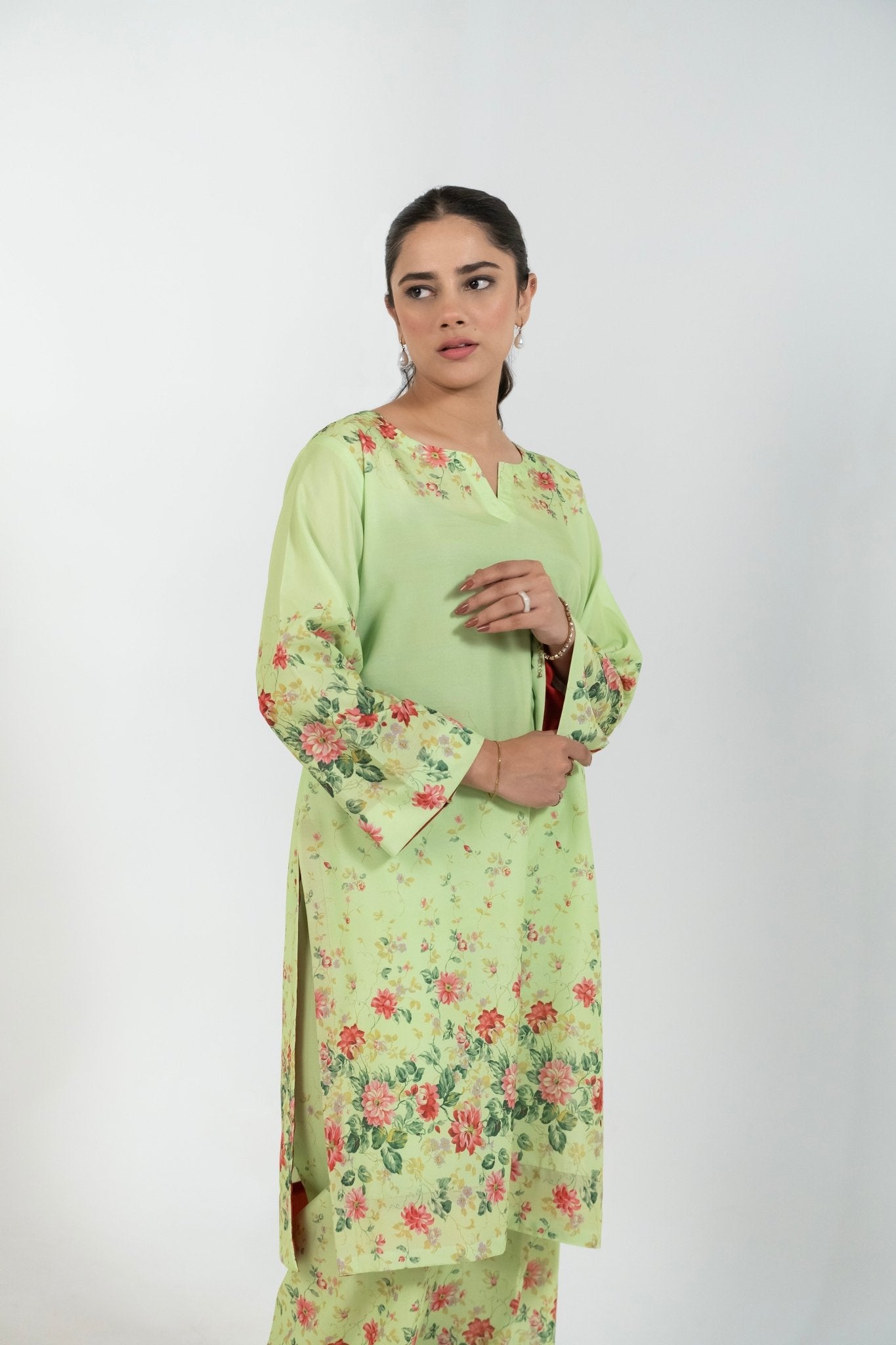 Luxury Pret 2025: Redefining Elegance in Ready-to-Wear Fashion - Pret.Dastkaari