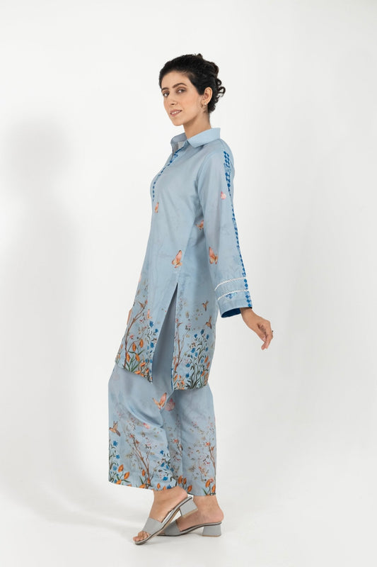 Short kameez with straight trousers digital print